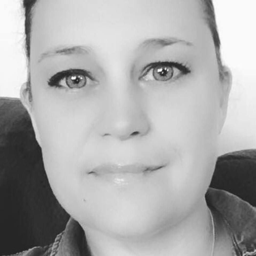 Meet your Posher, Renee